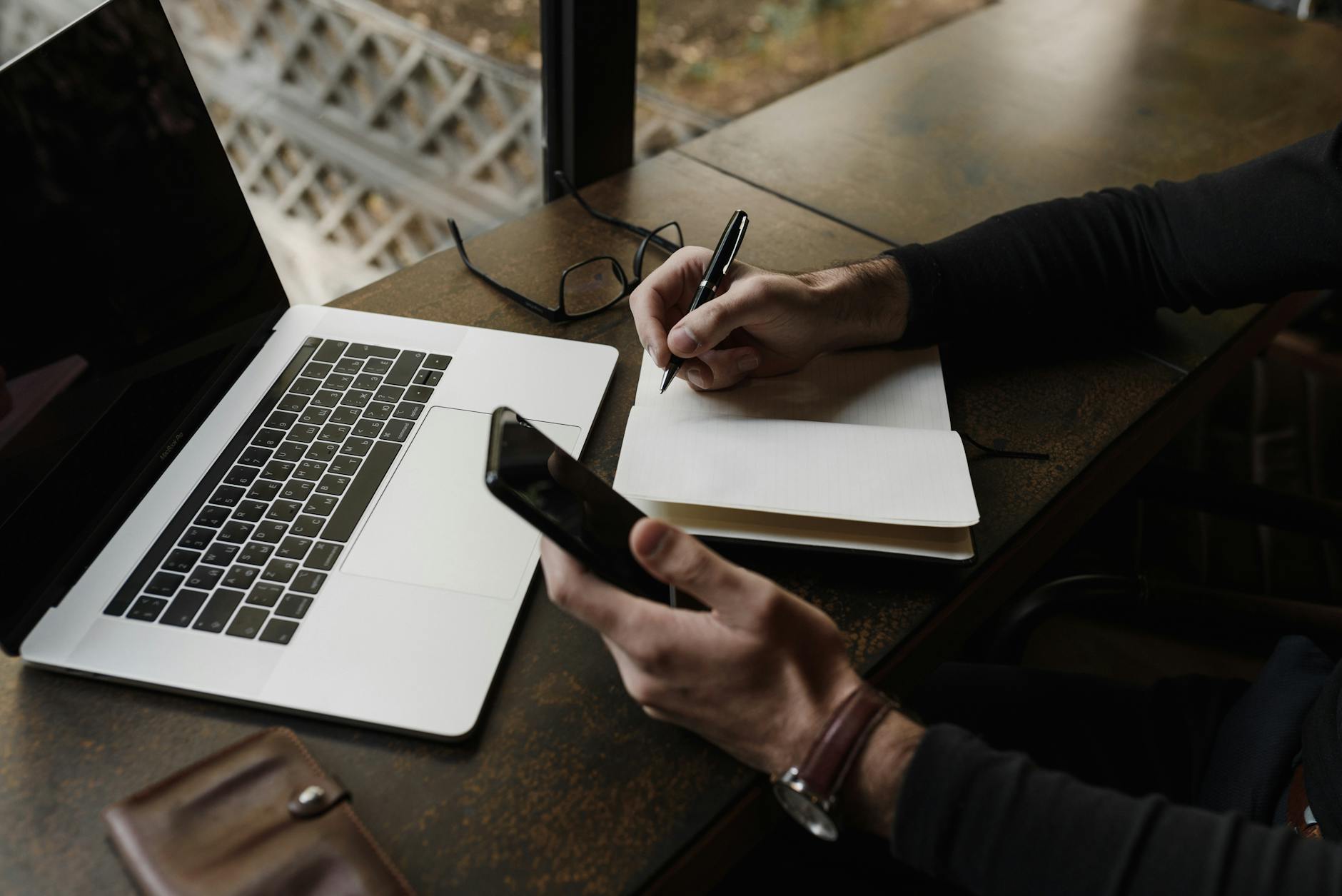 Kulturvarden går bak scenen – hvem bør vi skrive om?